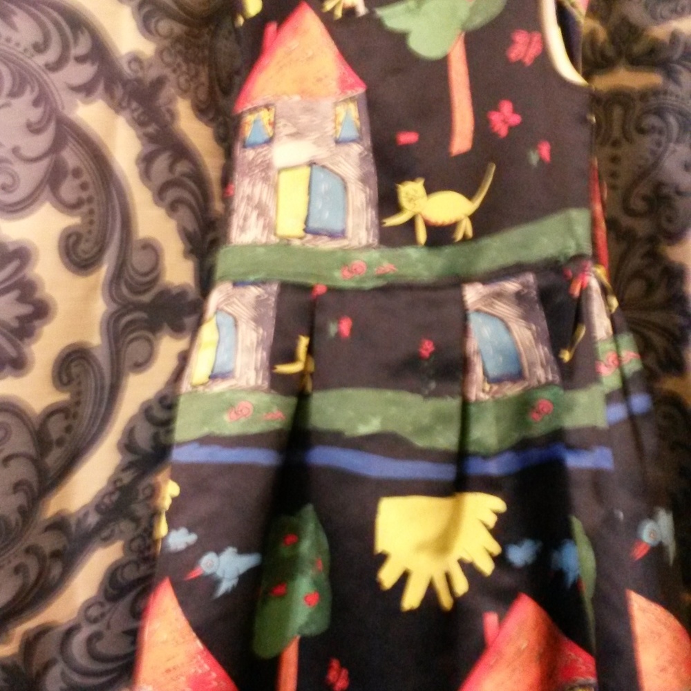 Perfect back to school dress for Kindergartener!